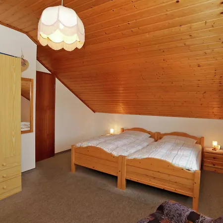 In Armsfeld With Pool * 贝格弗莱海特