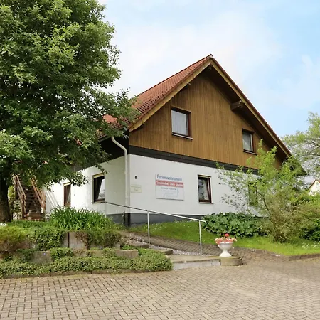 Daire In Armsfeld With Pool Bergfreiheit