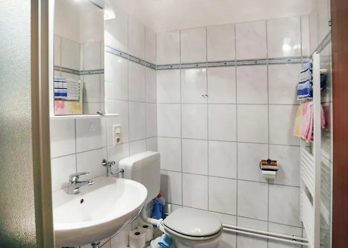 In Armsfeld With Pool * Bergfreiheit